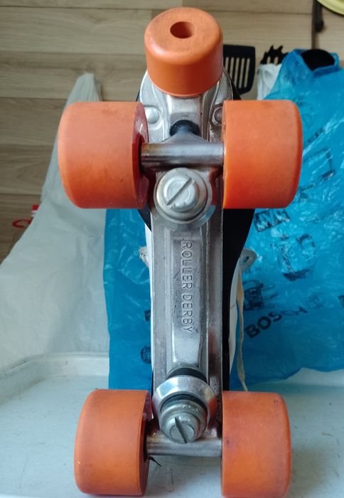 Роликовые коньки женские размер по стельке 25,5 см.