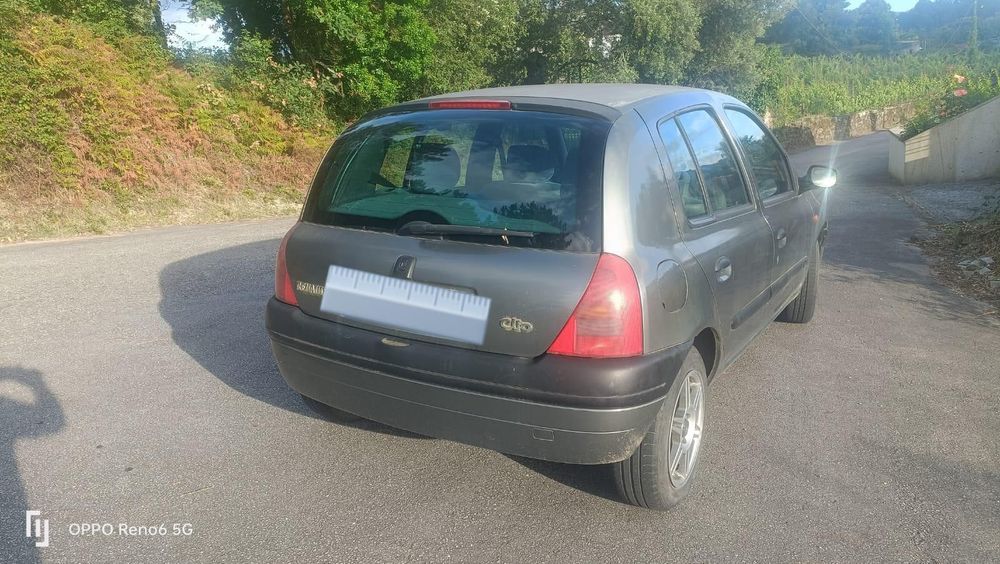 Renault Clio — fotografia 2