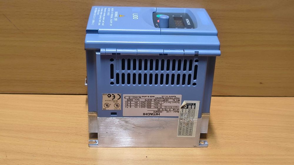 Falownik Hitachi L100-005NFE  0,55kW