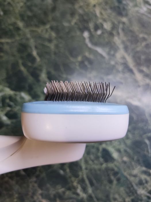 AnimAll Groom MG9615 Пуходерка с автоматической системой очистки.