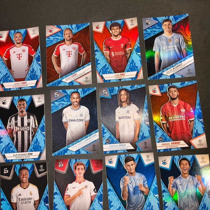Cartas Rare Topps Superstars 2024
