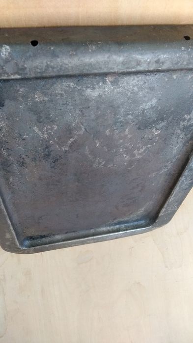 Противень для плиты.