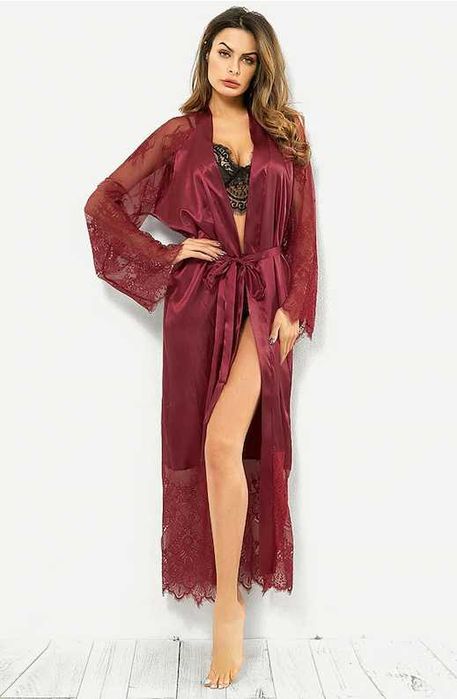 Эротическое белье. Сексуальный длинный атласный халат. Пеньюар
