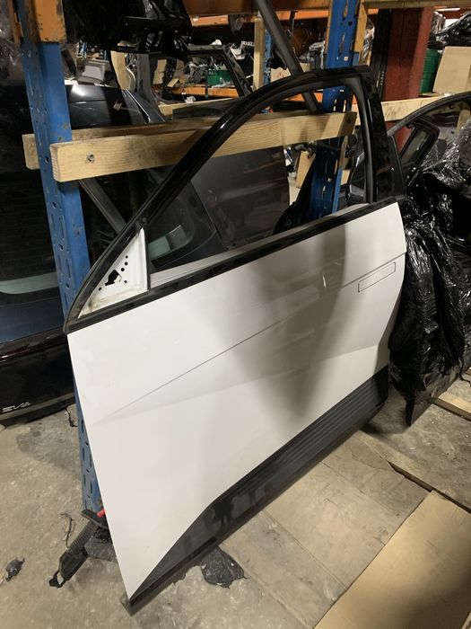 Двері хюндай іонік 5