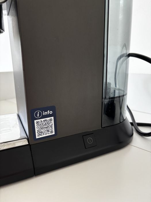 De’Longhi dedica EC685