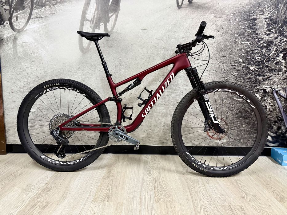 Specialized Epic 8 expert