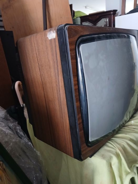 Televisao vintage mafrca  siemens
