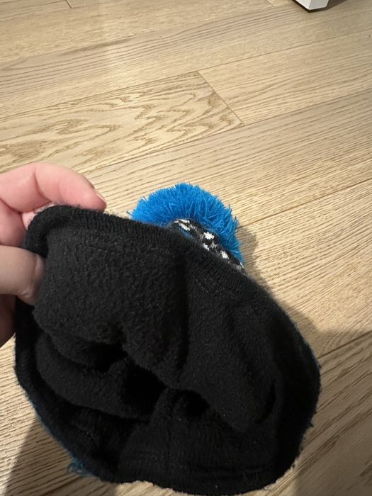 H&M ocieplana czapka na polarze 122