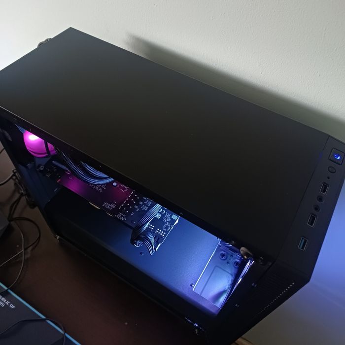 PC desktop gaming