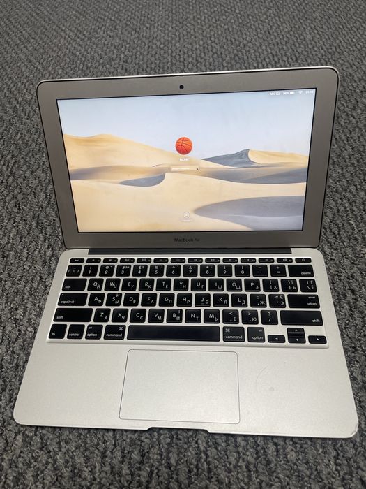 MacBook aAir A1465