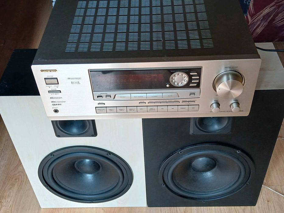Amplituner ONKYO TX-SV545 (szampański)