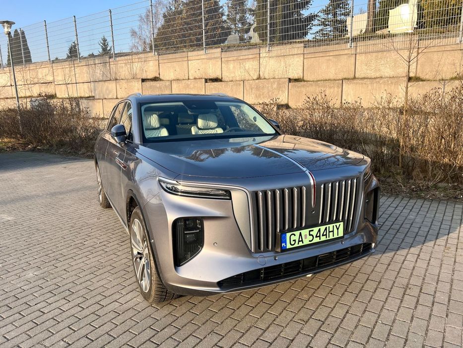 Hongqi E-HS9 Hongqi E-HS9 wersja 7 osobowa, pierwszy właściciel
