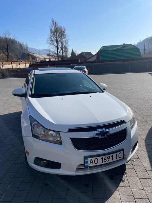 Продам Chevrolet Cruze 2014