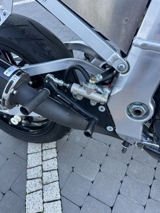 Suzuki GSX-R750