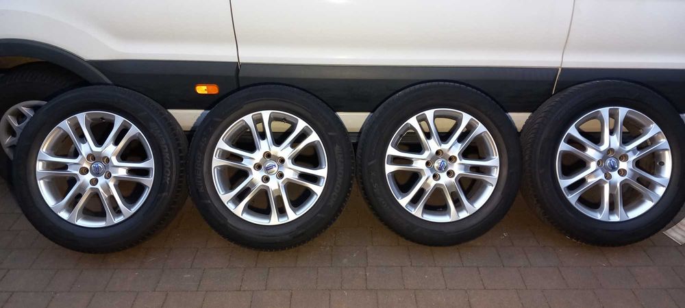 Koła całoroczne oryg. VOLVO XC60 7.5x18, 5x108, ET55+ 235/60R18, 2022r