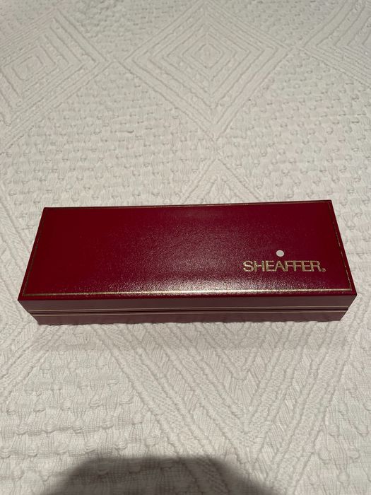 Caneta com banho de ouro