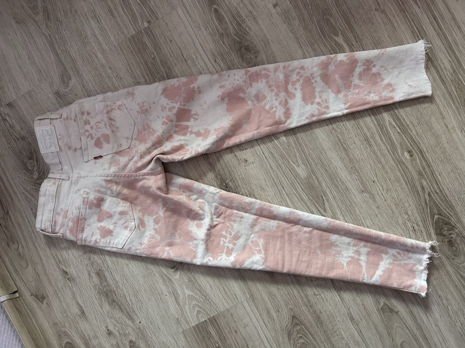 джинси скіні levis