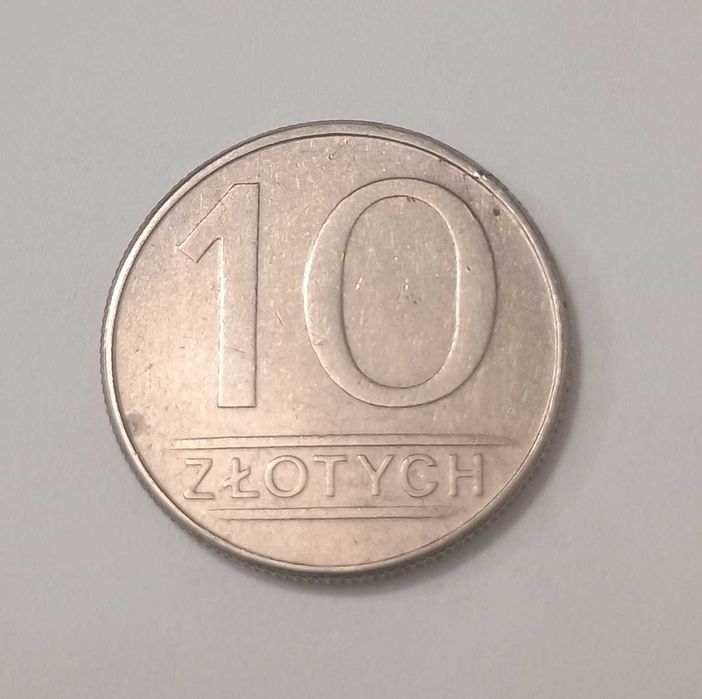 Moneta obiegowa 10 zł z 1985 r. stan dobry