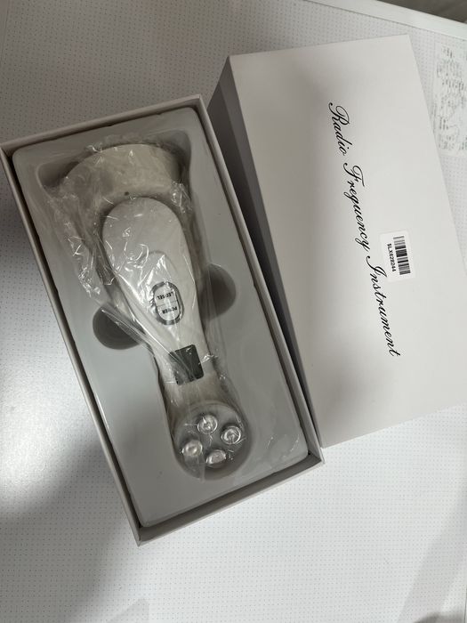 Мікротоковий масажер, ультрозвуковий мікроток зі світлотерапією