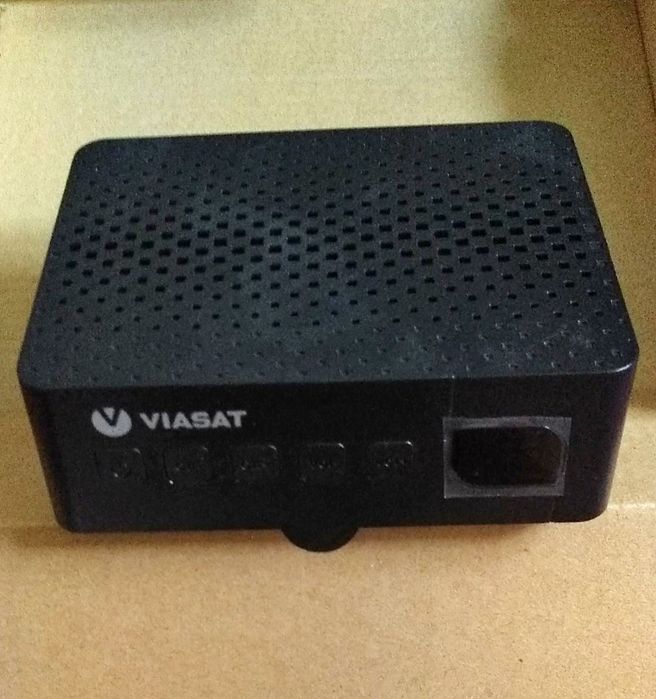 Продам тюнер УТБ Romsat S2TV