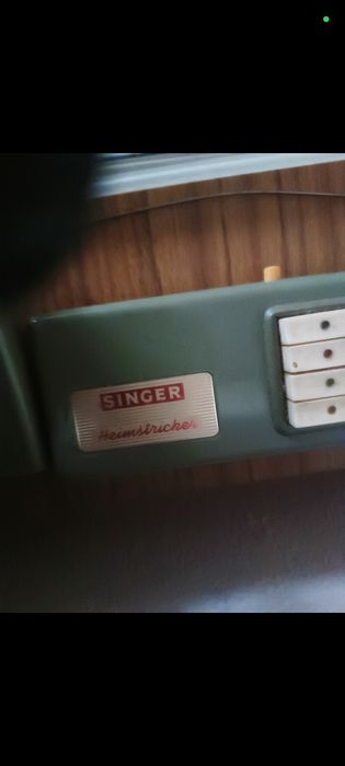 Máquina de Tricô Singer Heimstricker – Frontura Dupla (Vintage)