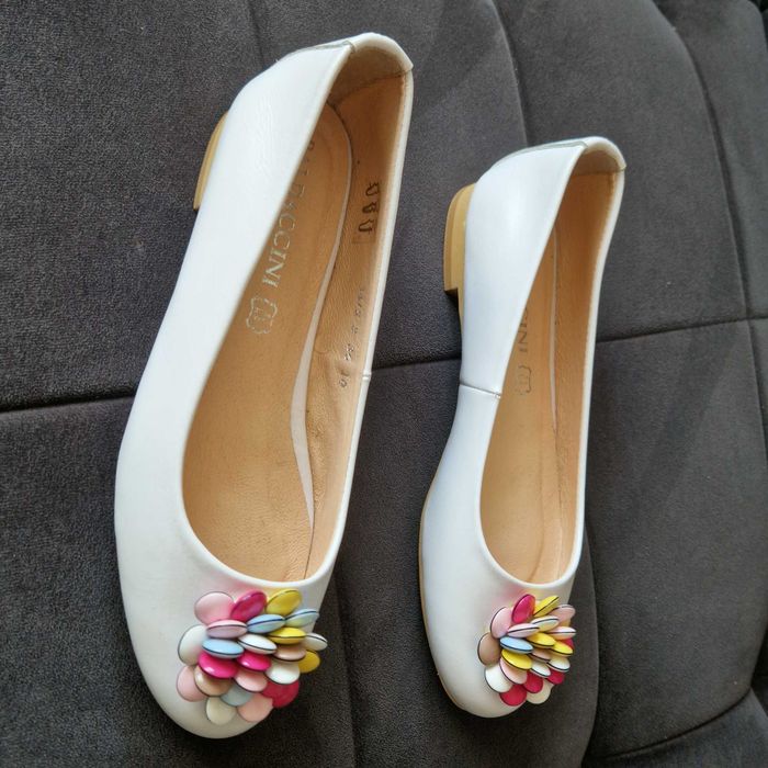 Buty balerinki białe Baldaccini skóra roz. 35