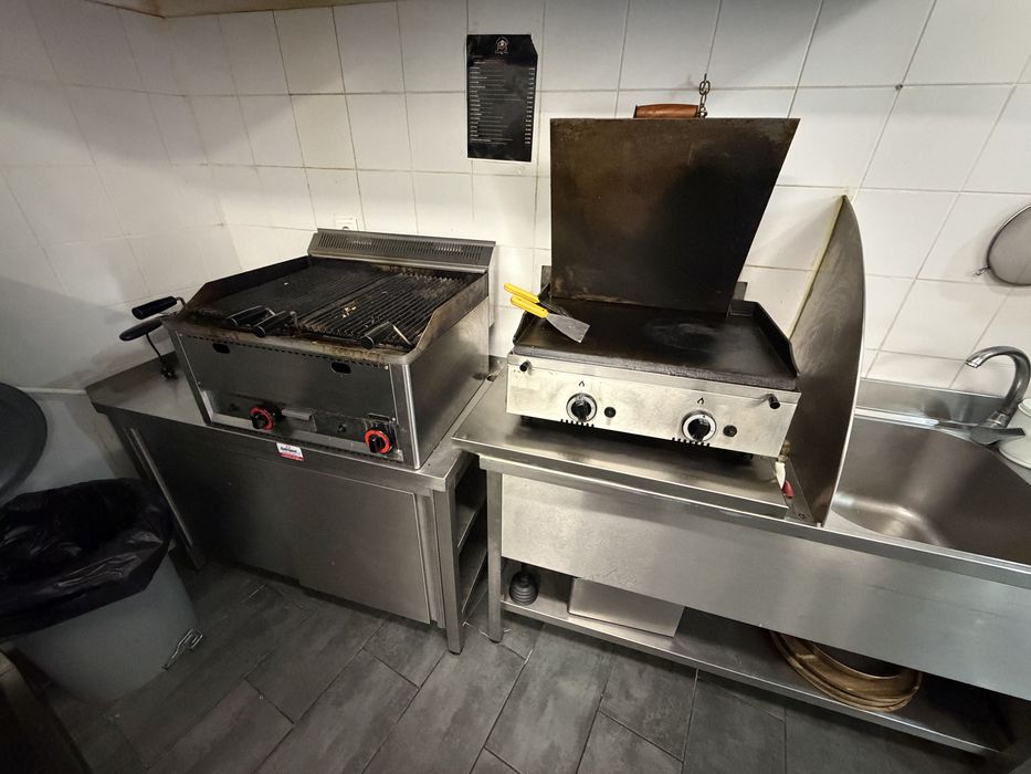 Hamburgueria e pizzaria