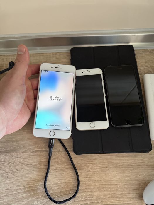 Продам Iphone 7+блок айклауд