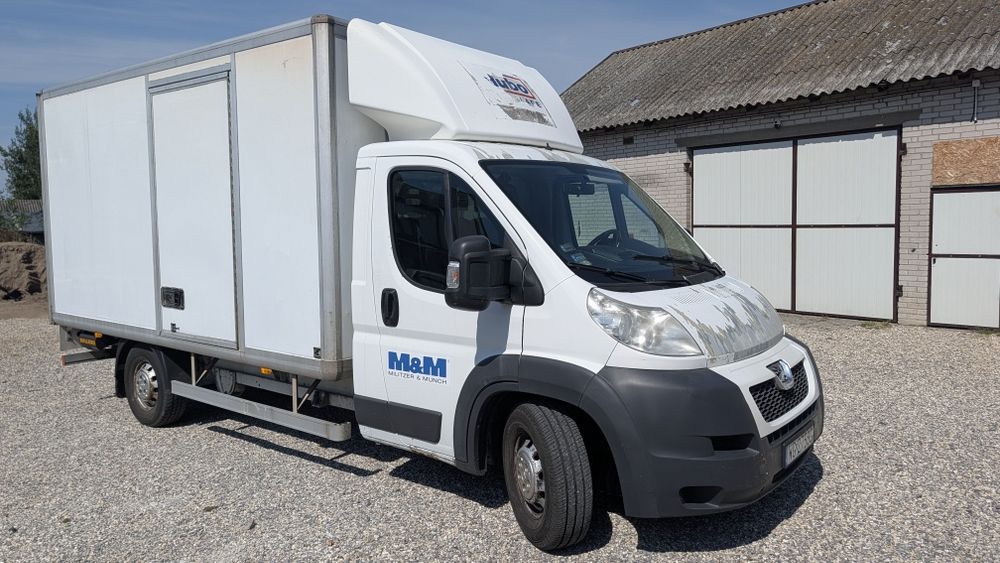 Peugeot Boxer 2.2 150 koni Kontener+winda UDT 8 PALET