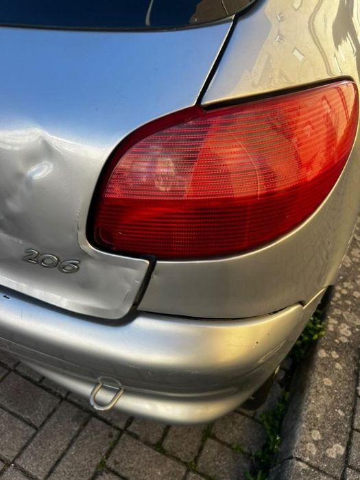 Peugeot 206 1.1 gasolina