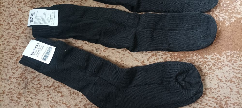 4 pary skarpety zimowe ciepłe grube czarne nowe rozmiar 27-28