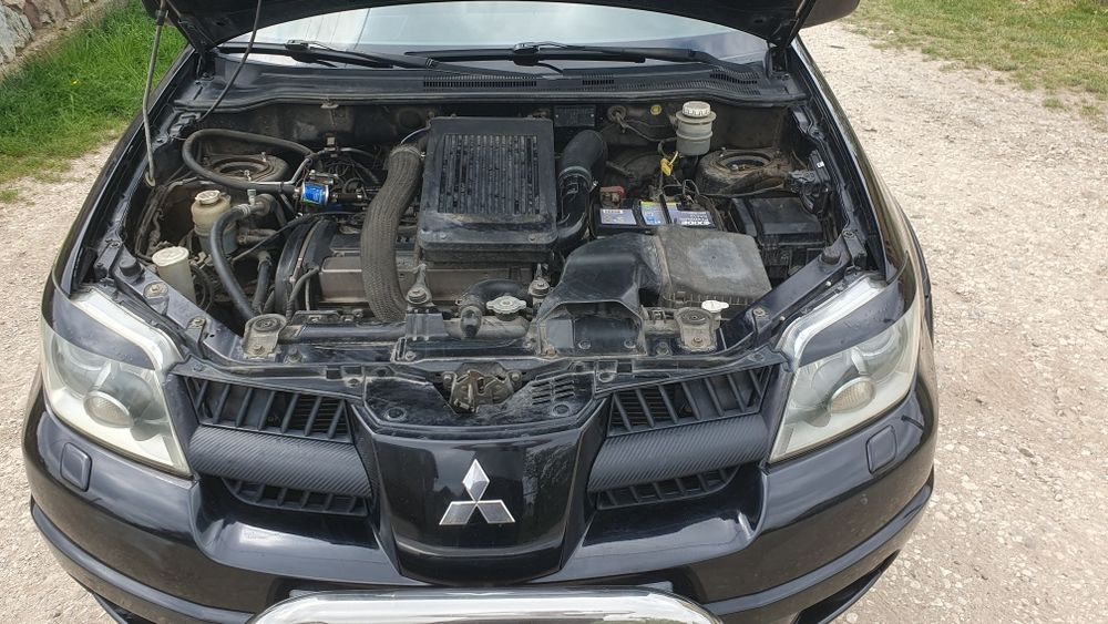 Mitsubishi Outlander Turbo 2.0 газ/бензин