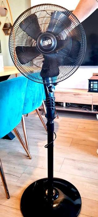 Wentylator podłogowy HB SF4004B czarny