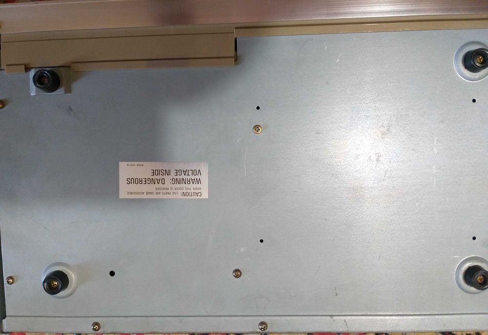 Pioneer CT-506 кассетная дека. В отличном рабочем состоянии.