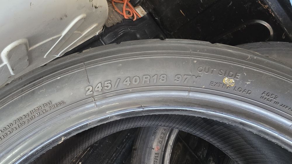 4 Pneus yokohama  245/40/18