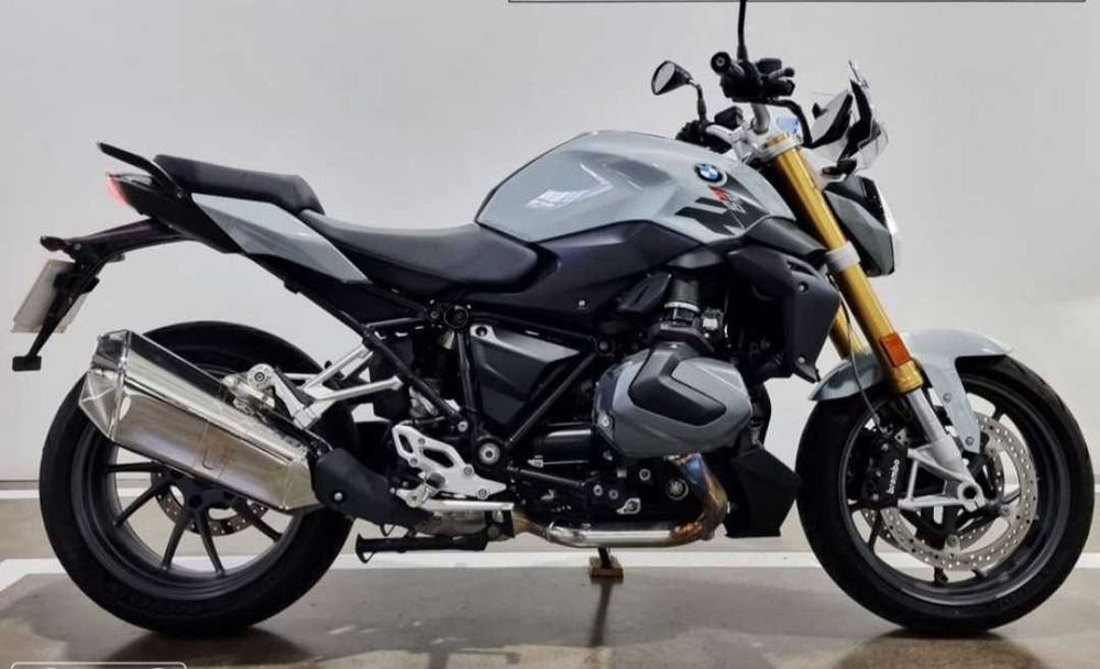 BMW R 1250 R (( 5,000 Kms )) Nacional
