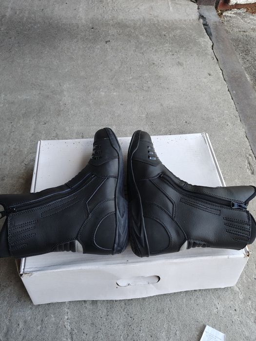 buty motocyklowe 43