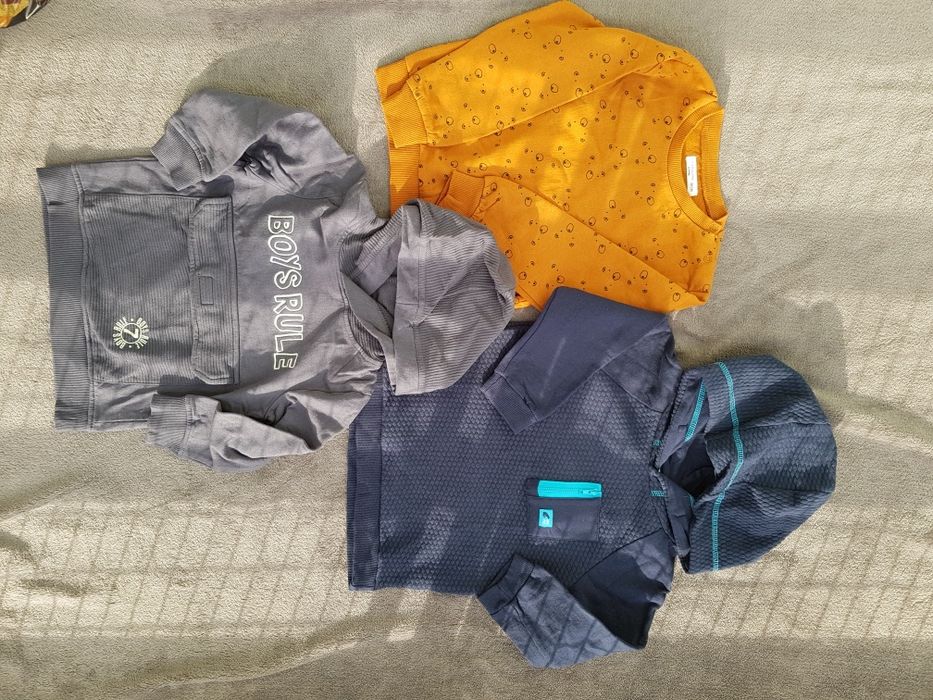 Zestaw bluz chłopięcych 98 bluza z kapturem