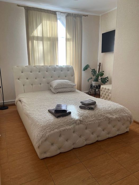 Готель місто Златопіль