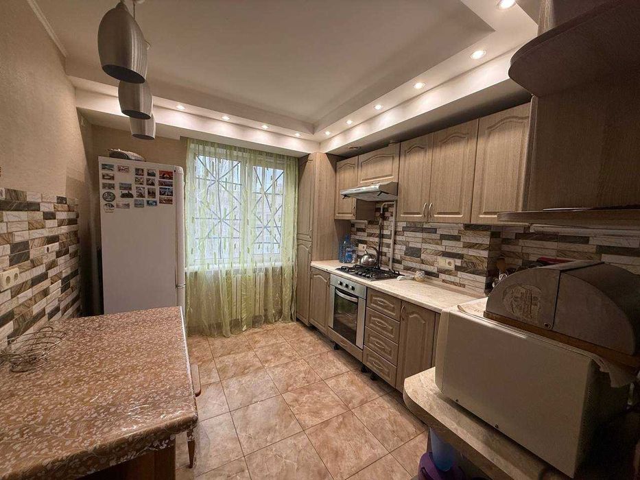 Продам 3-кімнатну квартиру, Інгульський район, площа Перемоги Миколаїв