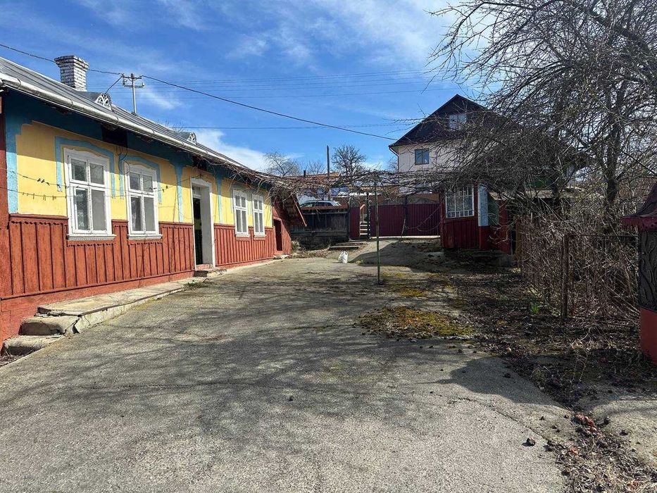 Продається будинок в с. Устя