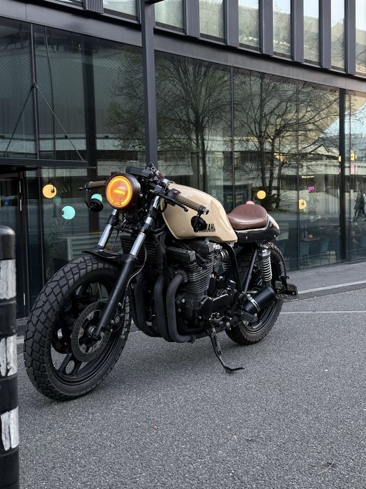 Cafe racer yamaha xj900 bober, criuser, retro motocykl