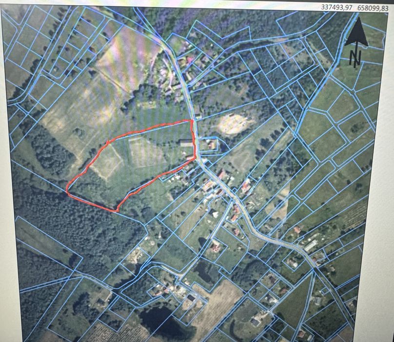 Budynek mieszkalny+budynek gospodarczy 3,3 ha ziemi ( bezterminowe WZ)