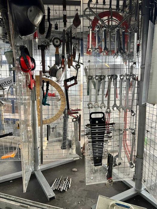 Dispensadores rotativos para arrumação de ferramentas