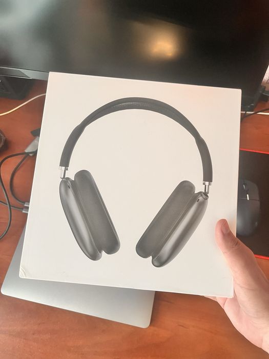 AirPods Max 1:1 на ремонт (треснул пластик сверху наушников)