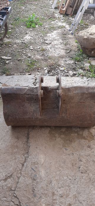 Ковш до экскаватора 300$