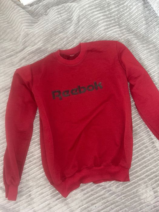 Світшот reebok червоний