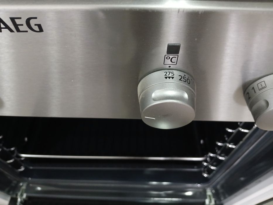 Новый духовой шкаф с варочной поверхностью  Aeg из Германии