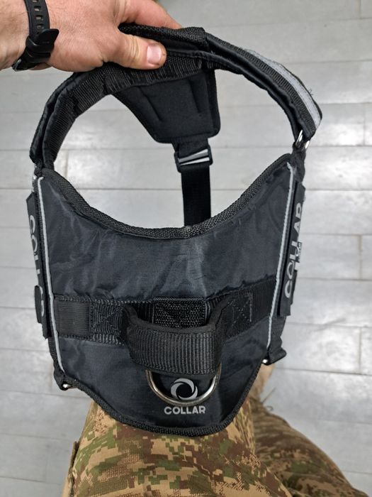 Шлея на великих собак