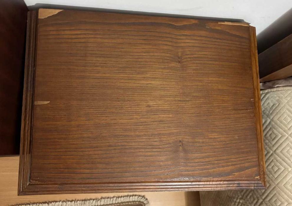 Mesa de Cabeceira Rústica